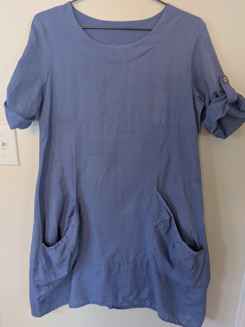 Women’s Relaxed Scoop Neck Dress in Dusty Blue Small